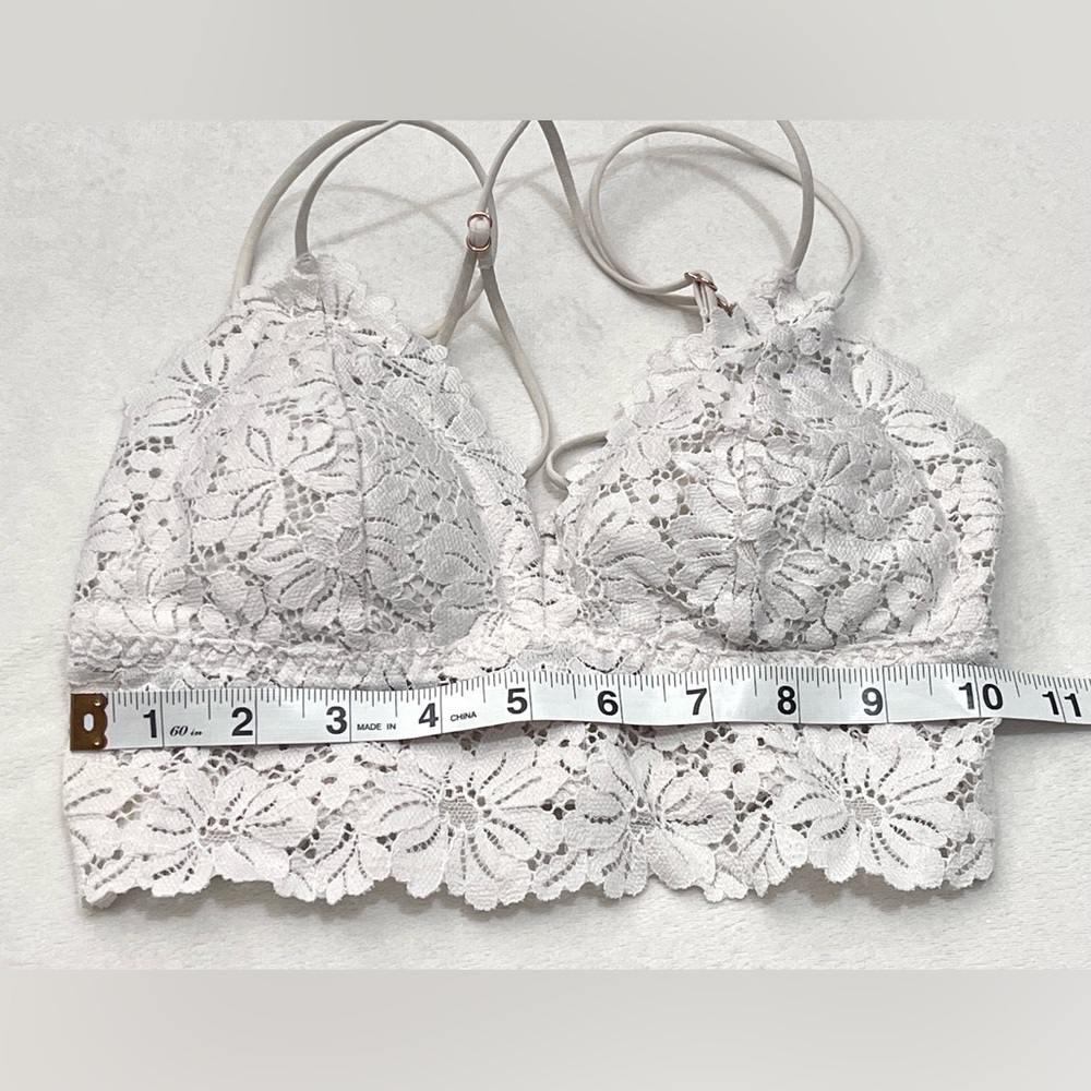 PINK by Victoria’s Secret Women’s White Floral Lace Strappy Wireless Bralette - Picture 5 of 16